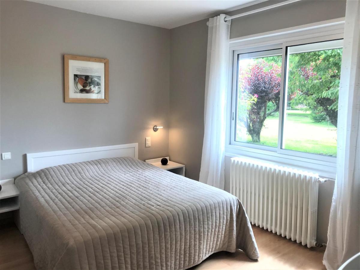 Le Clos Fleuri - Maison Vigier Maringues Exteriér fotografie